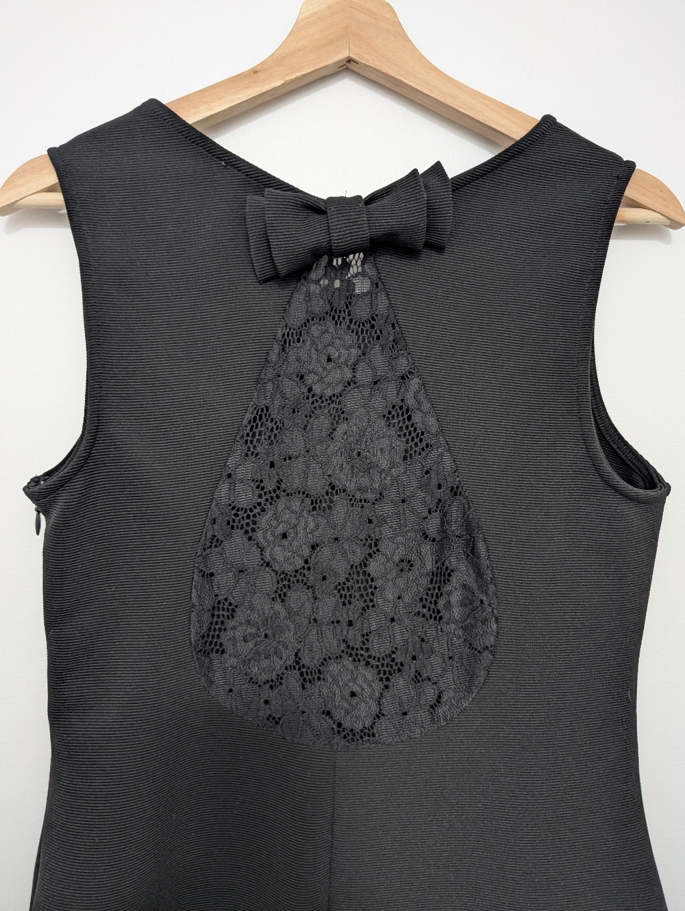 Molly Bracken Medium Black Formal Dress Fitted Gown Lace Bow Mini Pencil Wedding